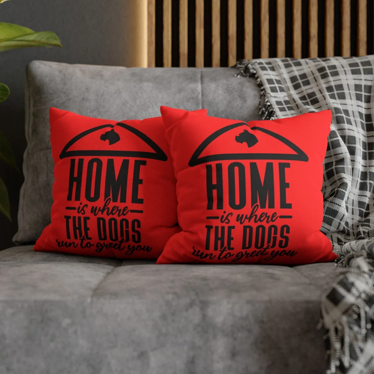 Dogs run to greet you | Square Pillowcase