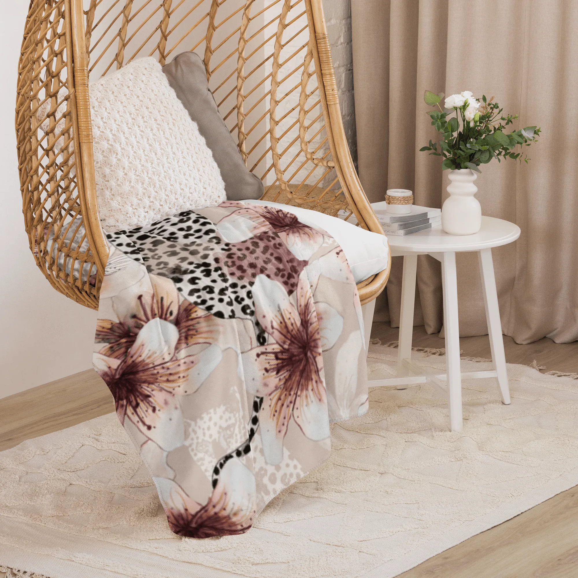 Pinkish Wild Cat Sherpa Blanket