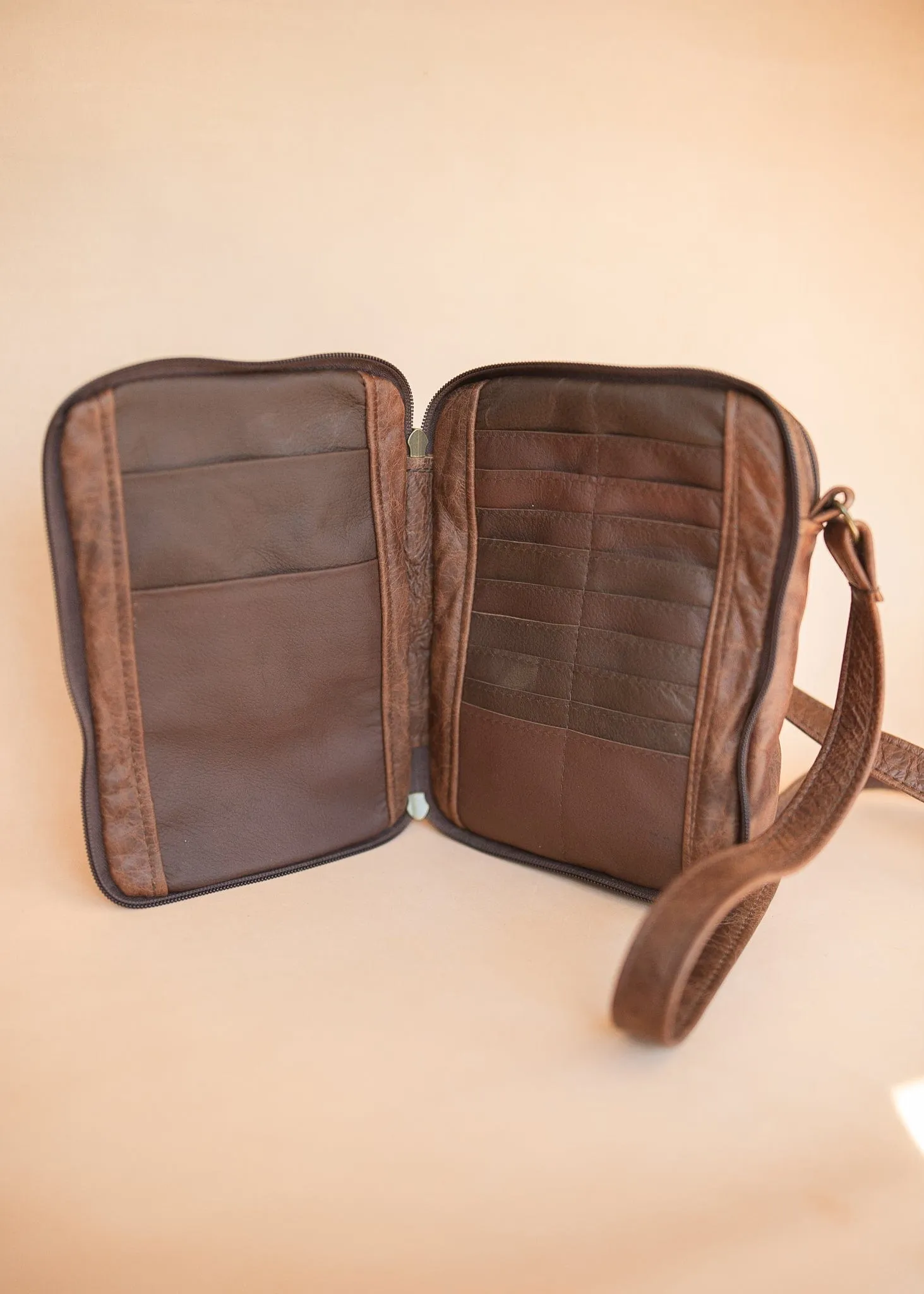 The Darren Man Bag - Cowhide - Premium Marble Brown