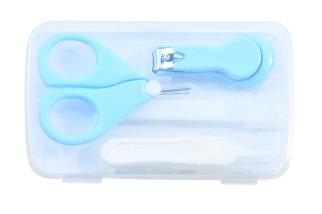 THE LITTLE LOOKERS Baby Scissors and Nail Clipper set/4-In-1 Baby Grooming Kit in Plastic Box Packing